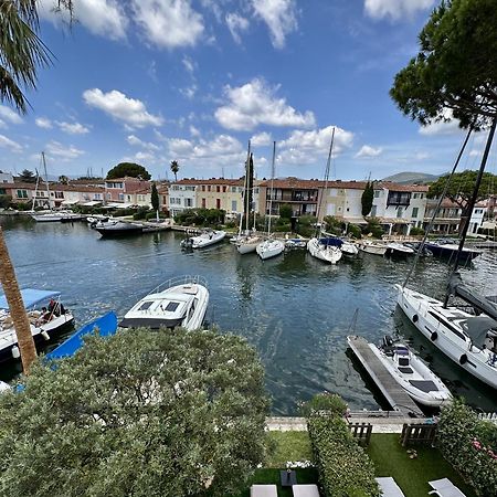 Casa Ika Port Grimaud - Maison 4 Chambres + Amarrage Esterno foto