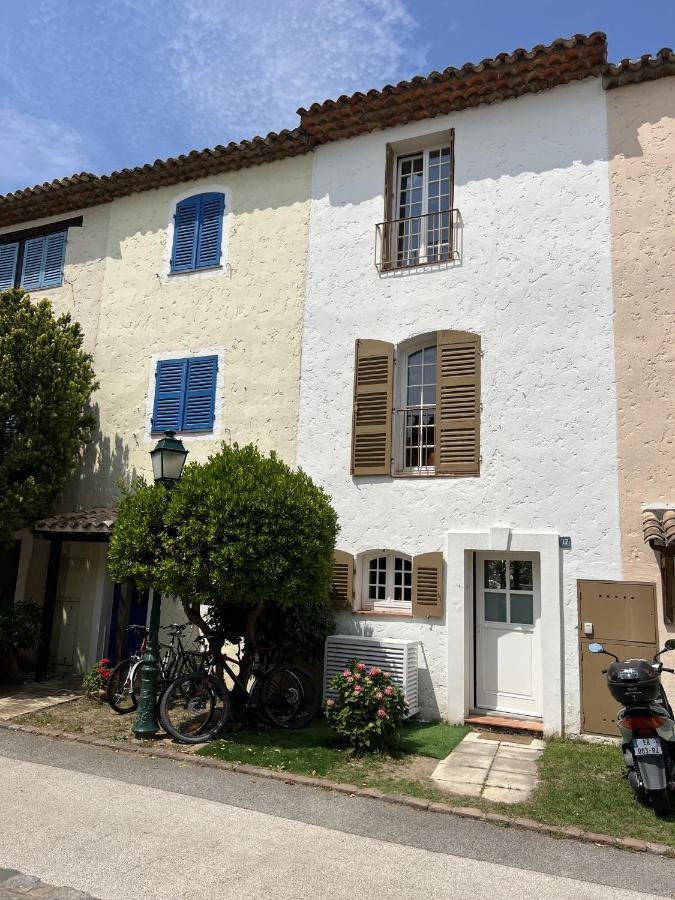 Casa Ika Port Grimaud - Maison 4 Chambres + Amarrage Esterno foto